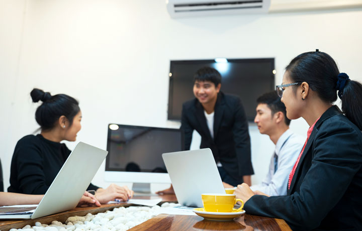 Our team of qualified consultants equipped Our team of qualified consultants equipped